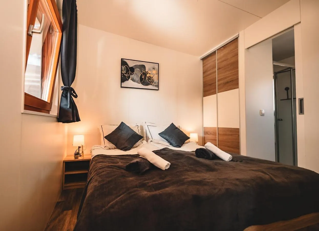 Mobile Home Silence Vikendica Biograd Na Moru