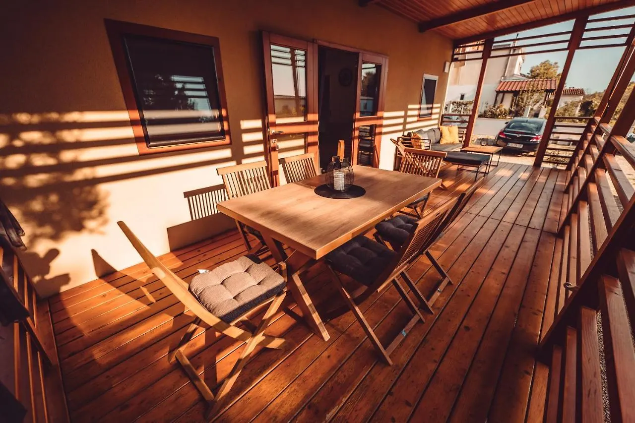 Mobile Home Silence Biograd na Moru